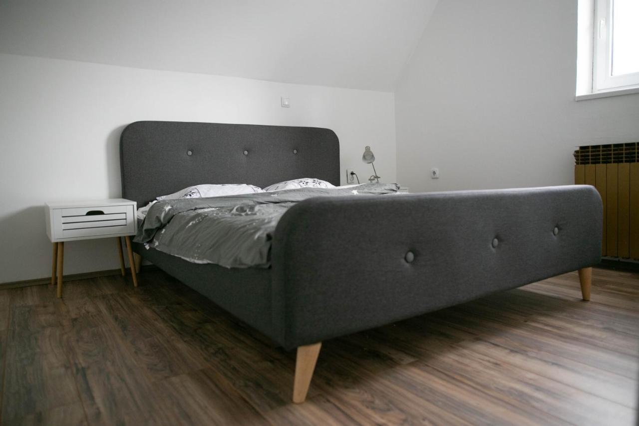 Citygarden Apartman Subotica Esterno foto